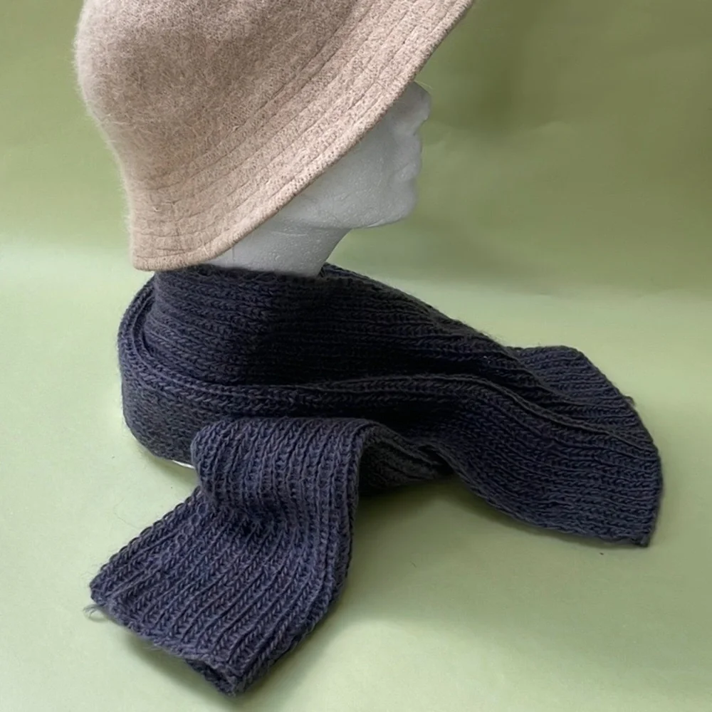 Hand knitted dark gray 100% scarf